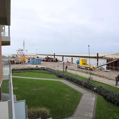 In Near The Beach, Cleaning Included Apartamento Nieuwpoort